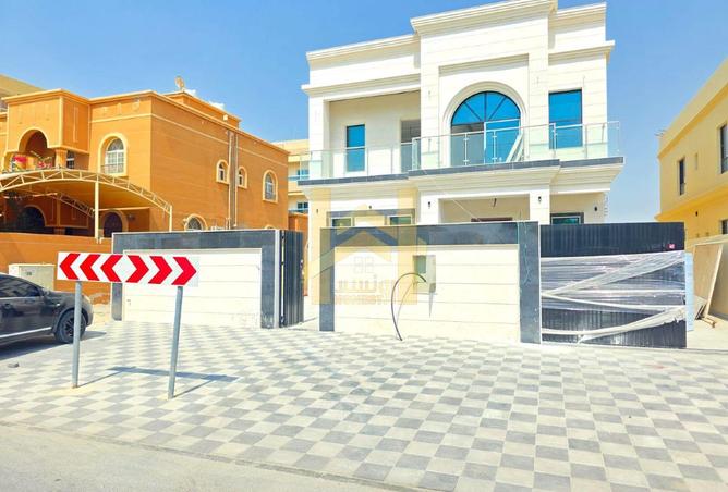 83218640 - صورة العقار 3