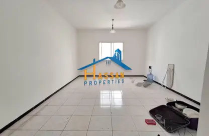 شقة - 1 حمام للايجار في دار المجاز - شارع جمال عبد الناصر - المجاز - الشارقة