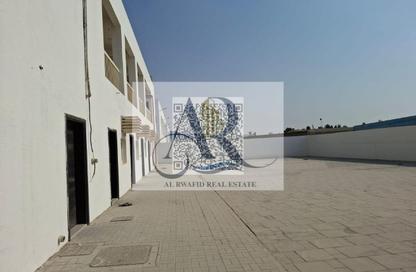 Labor Camp - Studio - 7+ Bathrooms for rent in Ali Mousa Building - Al Sajaa Industrial - Al Sajaa - Sharjah