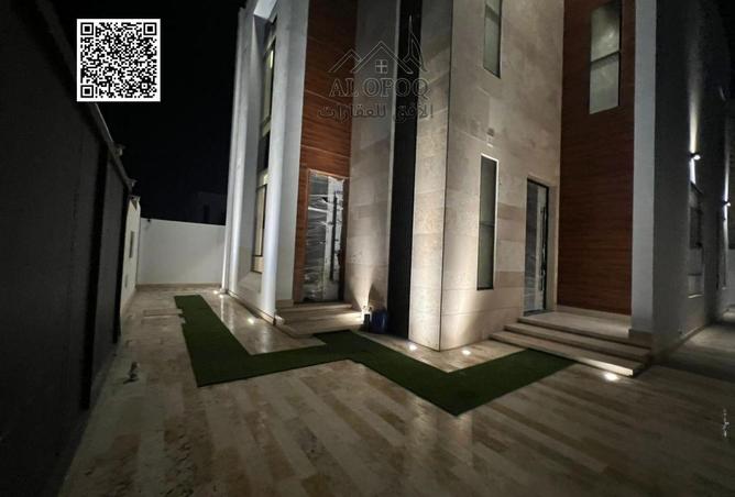 82823754 - Property Image 2