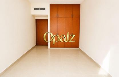 Apartment - 4 Bedrooms - 4 Bathrooms for rent in Golden Sands 9 - Al Mankhool - Bur Dubai - Dubai