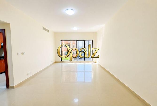 121543300 - Property Main Image