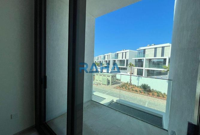 78199548 - Property Image 2