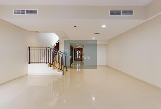 82351005 - Property Image 2