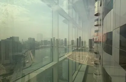 Apartment - 3 Bedrooms - 4 Bathrooms for sale in Al Khan Corniche - Al Khan - Sharjah