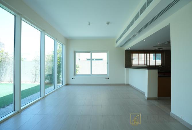 53987176 - صورة العقار 2