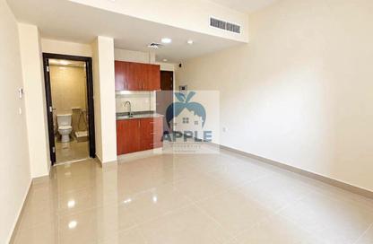 Apartment - Studio - 1 for rent in Muwaileh 3 Building - Muwaileh - Sharjah