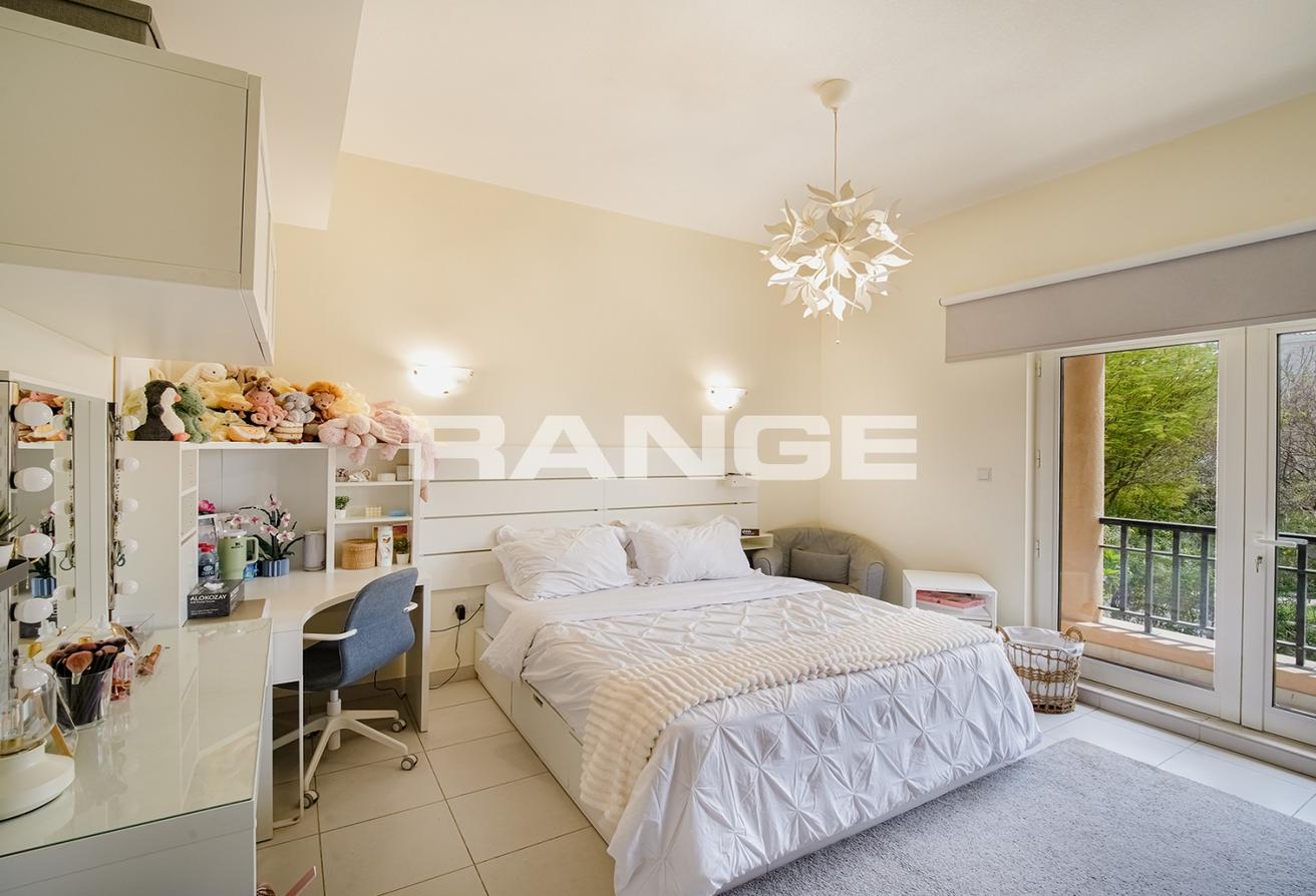 Corner Unit | Private Pool | Landscaped Garden photo 6