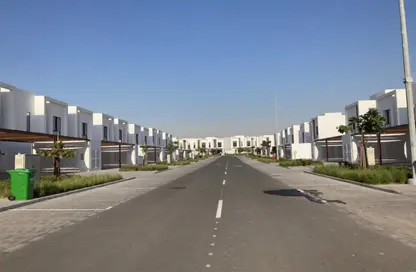 Townhouse - 3 Bedrooms - 4 Bathrooms for rent in Al Ghadeer - Abu Dhabi