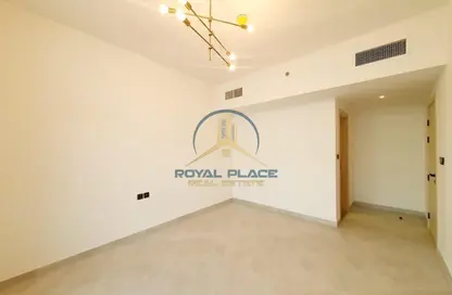 Apartment - 3 Bedrooms - 3 Bathrooms for rent in Binghatti Avenue - Al Jaddaf - Dubai