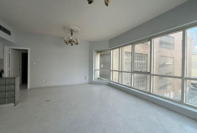 80282020 - Property Image 2