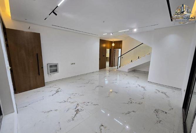 108168291 - Property Image 3