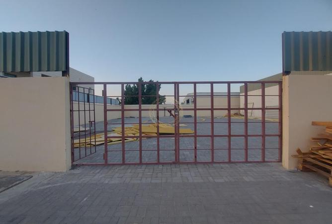 102825324 - Property Image 2