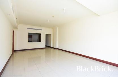 Apartment - 2 - 3 for rent in Golden Mile 5 - Golden Mile - Palm Jumeirah - Dubai