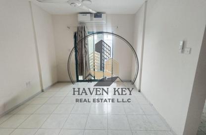 Apartment - 1 - 1 for rent in Fire Station Road - Muwaileh - Sharjah