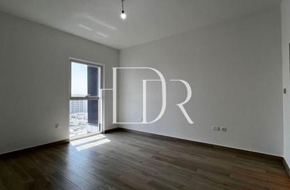 Apartment - Studio - 1 for rent in Waters Edge - Yas Island - Abu Dhabi