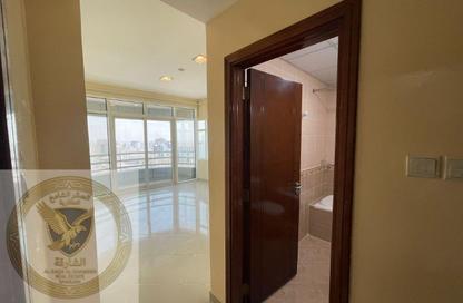 Apartment - 3 Bedrooms - 4 Bathrooms for rent in Al Majaz 1 - Al Majaz - Sharjah