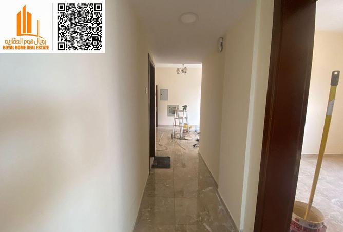 121114845 - Property Image 3