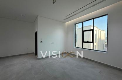 Villa - 5 Bedrooms - 7 Bathrooms for rent in Al Aweer 1 - Al Aweer - Dubai Villa - 5 Bedrooms - 7 Bathrooms for rent in Al Aweer 1 - Al Aweer - Dubai