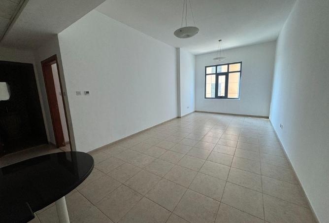 105123948 - Property Main Image
