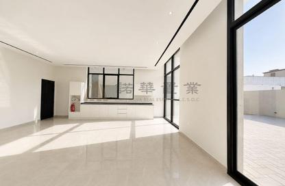 Villa - 5 Bedrooms - 7+ Bathrooms for rent in Al Aweer 1 - Al Aweer - Dubai