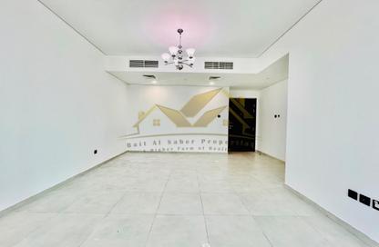 Apartment - 1 Bedroom - 2 Bathrooms for rent in Jumeirah Garden City - Al Satwa - Dubai