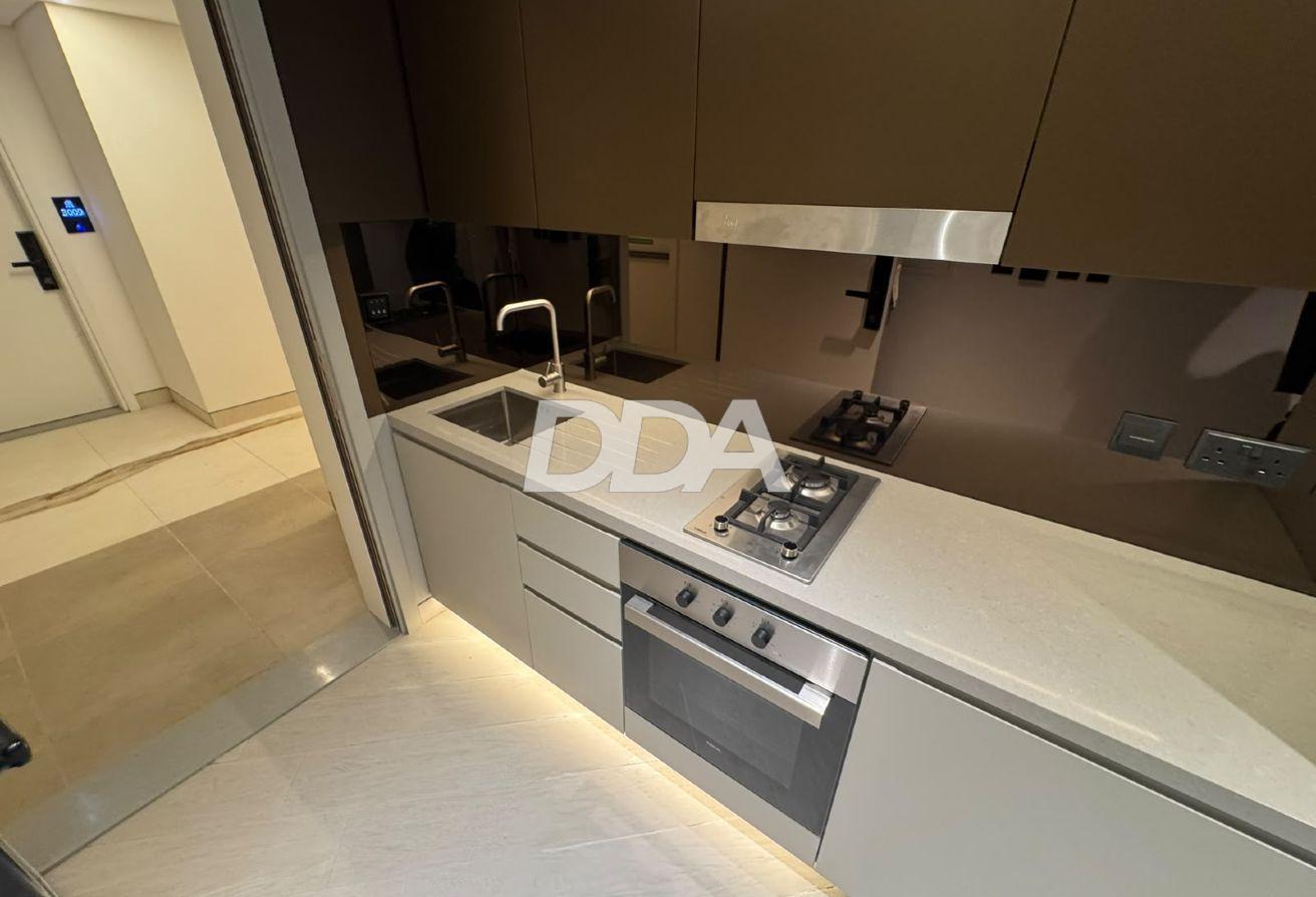 ELEGANT STUDIO | VACANT | FLEXIBLE PAYMENT photo 6