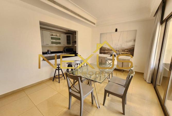 110993987 - Property Image 3