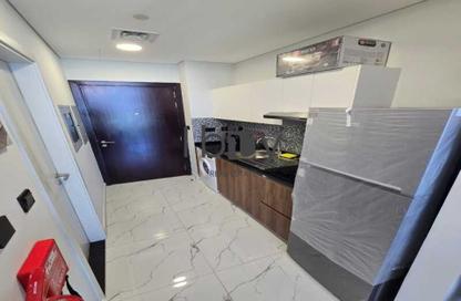 Apartment - Studio - 1 for rent in The Gate - Masdar City - Abu Dhabi
