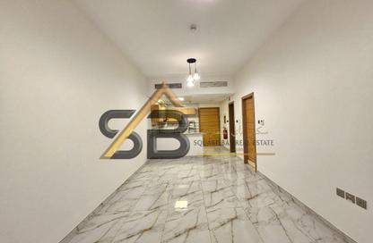 Apartment - 1 Bedroom - 1 Bathroom for rent in Central 1 Dubai 5 - Jumeirah Garden City - Al Satwa - Dubai
