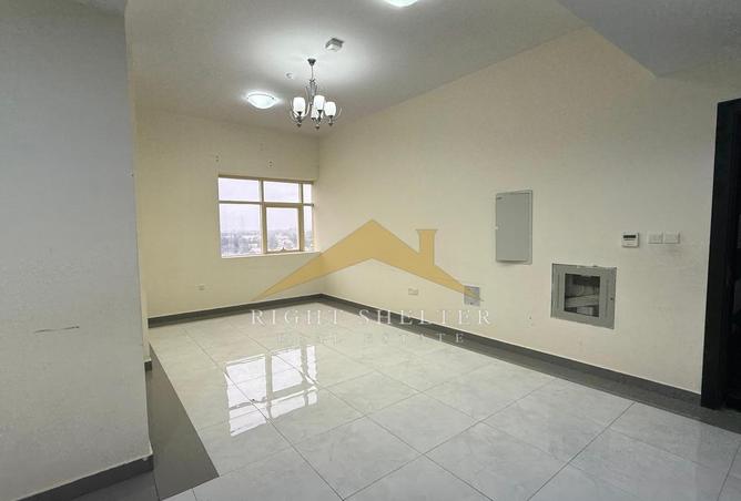 68273831 - Property Image 3