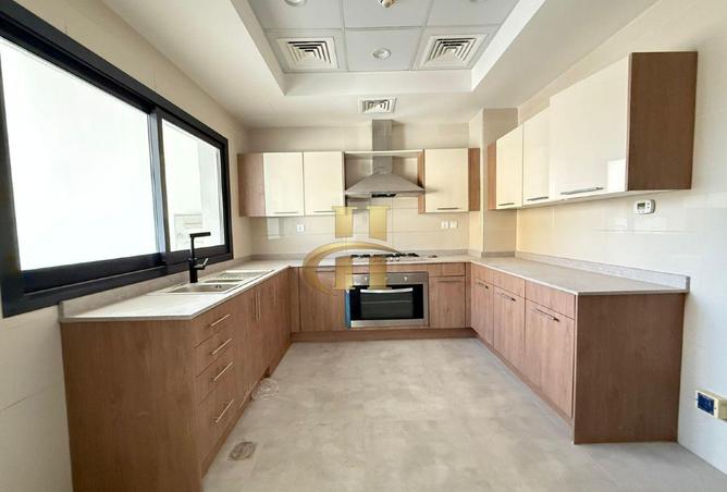 2P0feyDPnc0 - Property Image 2