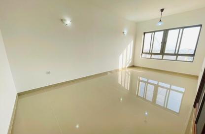 Apartment - 1 Bedroom - 2 Bathrooms for rent in Tourist Club Area - Abu Dhabi