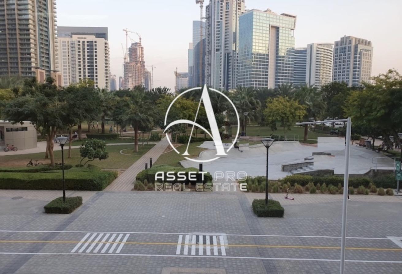 Vastu Apt | Big Apart | High Floor | Open View photo 16