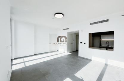Apartment - 2 Bedrooms - 3 Bathrooms for sale in The Boulevard 3 - Aljada - Sharjah Apartment - 2 Bedrooms - 3 Bathrooms for sale in The Boulevard 3 - Aljada - Sharjah