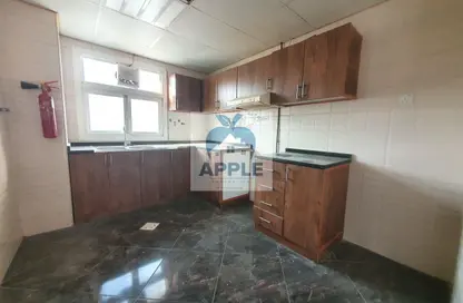 Apartment - 2 Bedrooms - 2 Bathrooms for rent in Muwailih Building - Muwaileh - Sharjah
