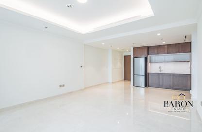 Apartment - 1 Bedroom - 1 Bathroom for sale in Palace Beach Residence Tower 2 - Palace Beach Residence - EMAAR Beachfront - Dubai Harbour - Dubai