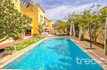 Villa - 3 - 4 for rent in District 8 - Jumeirah Park - Dubai Villa - 3 - 4 for rent in District 8 - Jumeirah Park - Dubai