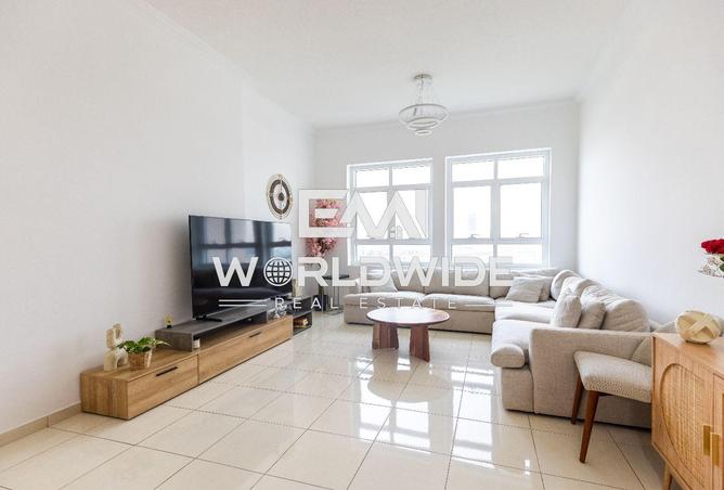 80702349 - Property Image 2