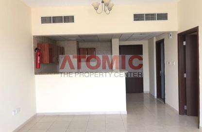 Apartment - 1 - 2 for rent in Building IC1-EMR-16 - Emirates Cluster - International City - Dubai Apartment - 1 - 2 for rent in Building IC1-EMR-16 - Emirates Cluster - International City - Dubai