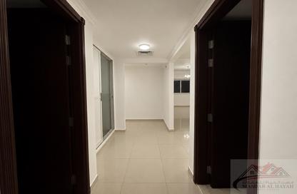 Apartment - 2 - 3 for rent in Muwaileh 29 Building - Muwaileh - Sharjah