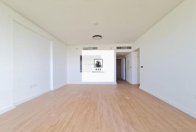 100430895 - Property Image 2