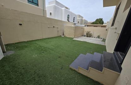Apartment - 4 Bedrooms - 5 Bathrooms for rent in Al Falaj - Al Riqqa - Sharjah