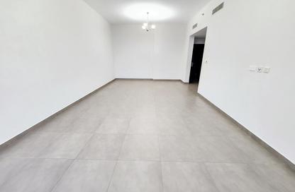 Apartment - 3 Bedrooms - 3 Bathrooms for rent in Al Nahda - Sharjah