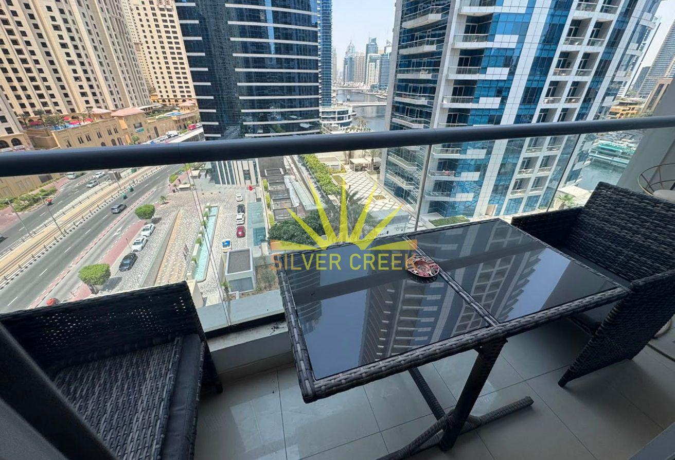 Furnished 1br | 1.5 bath | Mid floor | Pool View photo 7