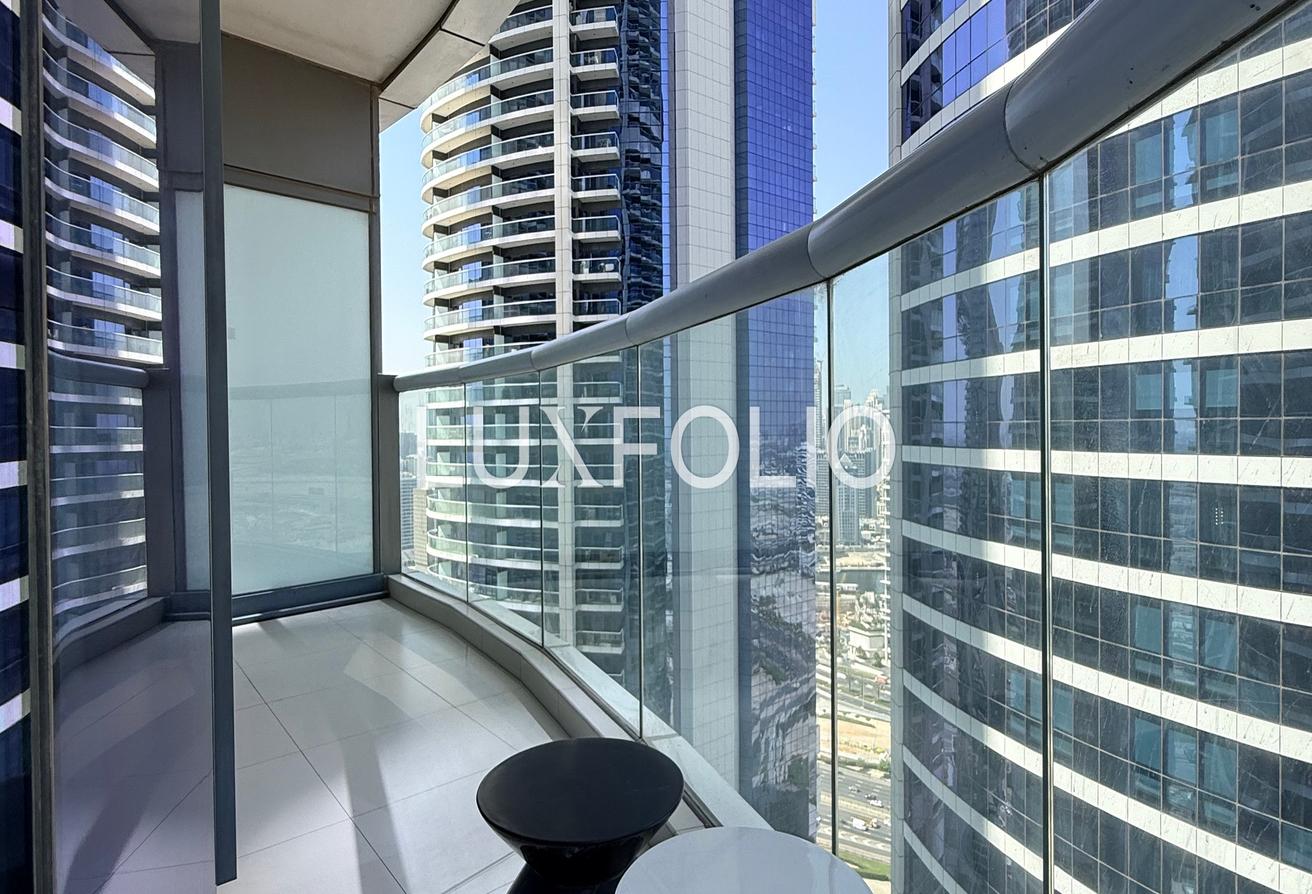 Fully Furnished | Spacious | Vacant photo 12