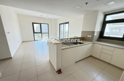 Apartment - 3 Bedrooms - 3 Bathrooms for sale in Hayat Boulevard 2B - Hayat Boulevard 2 - Hayat Boulevard - Town Square - Dubai