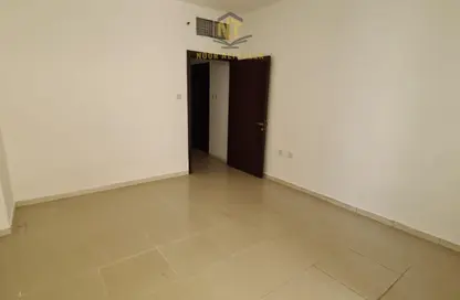 شقة - غرفة نوم - 1 حمام للايجار في شارع التعاون الجديد - التعاون - الشارقة
