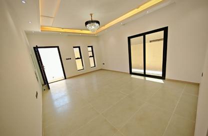 Villa - 4 - 6 for rent in Al Zaheya Gardens - Al Zahya - Ajman