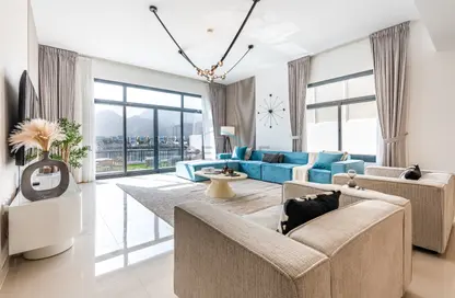 Villa - 4 Bedrooms - 6 Bathrooms for rent in Al Dana Villas - Sharm - Fujairah